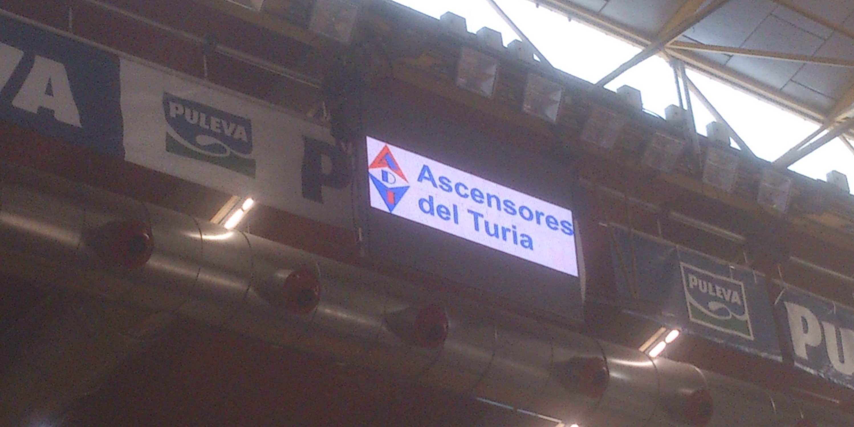 Ascensores del Turia patrocina junto con otras empresas valencianas del Valencia Basket Club.