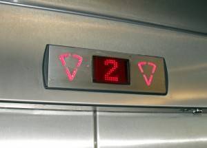 Mantenimiento y reparación de ascensores