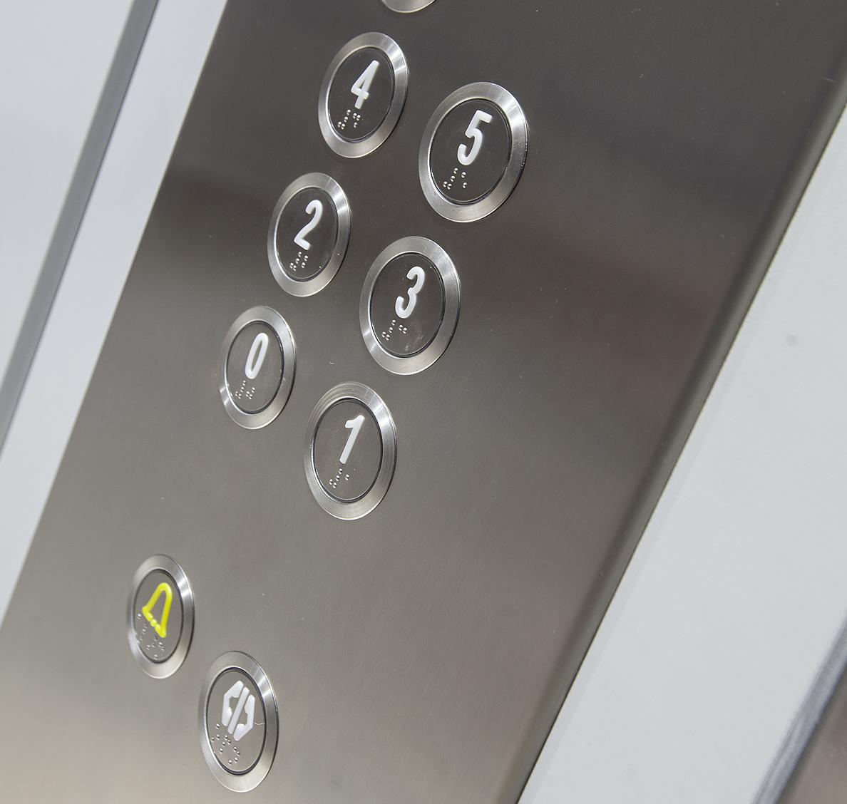 Empresa profesional de ascensores unifamiliares en Valencia