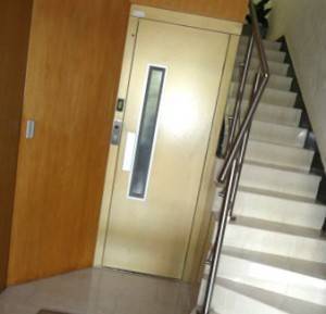 Bajar ascensor a cota cero Valencia - Empresa de ascensores en Valencia