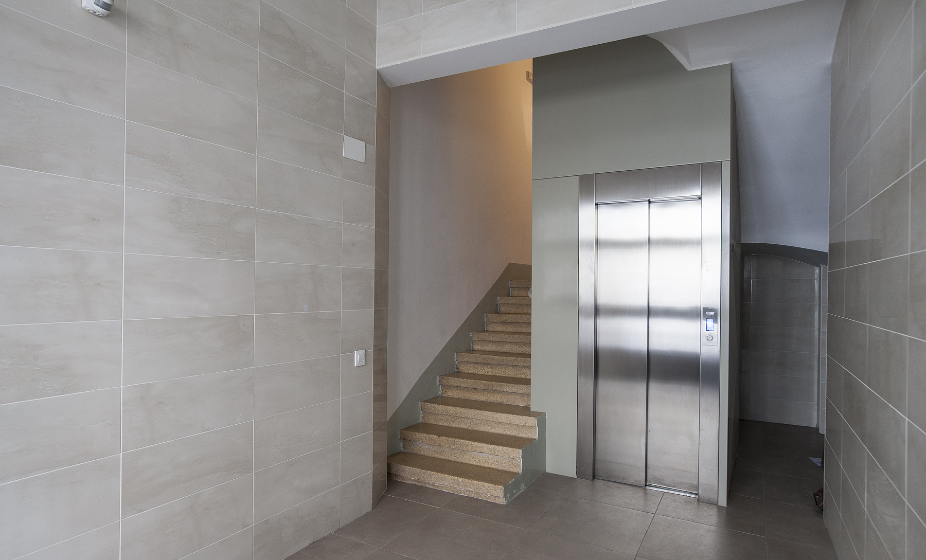 Empresa de ascensores en Valencia profesional y con experiencia